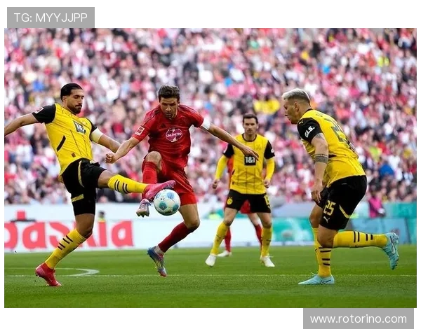 拜仁关键比赛表现波动,对球队争冠形势造成影响