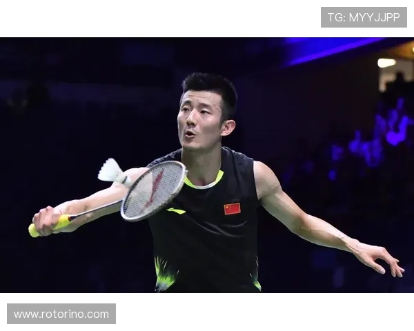 谌龙训练完顺手给老婆买包，这消费观我酸了